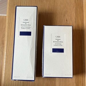 Oribe Brand New Shampoo & Conditioner Set for Brilliance and Shine